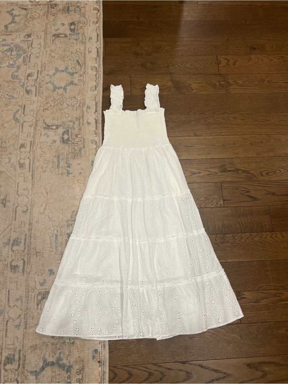 Quince White Organic Cotton Eyelet Smocked Midi Dress S - Picture 3 of 3
